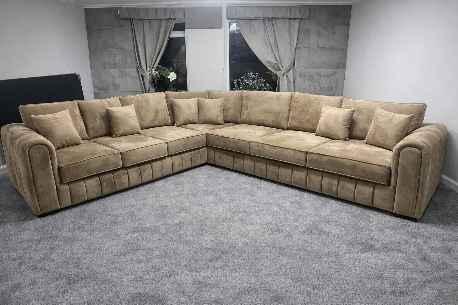 Alaska Sofa — 2C2 Corner Mink Velvet