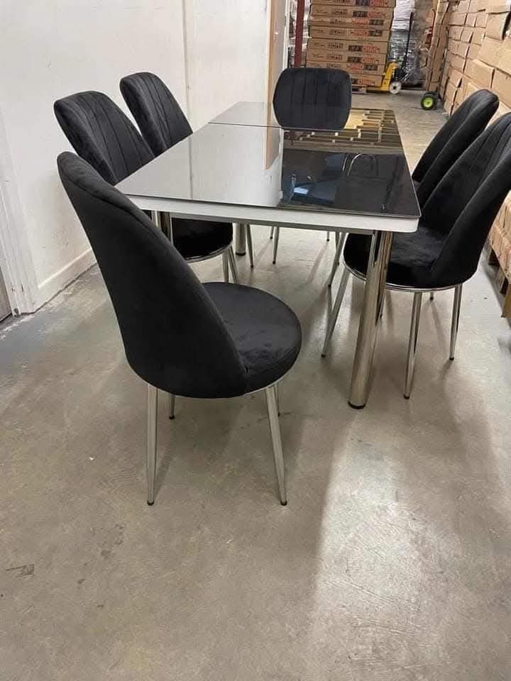 Black & White Glass Extending Set — 6 Velvet Chairs